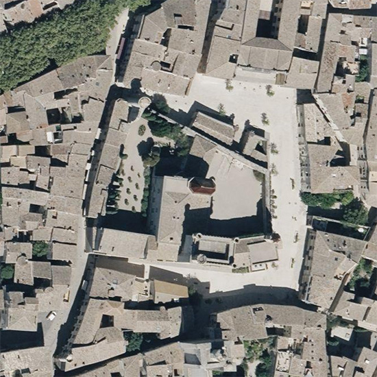 Aerial view of the Duché d’Uzès